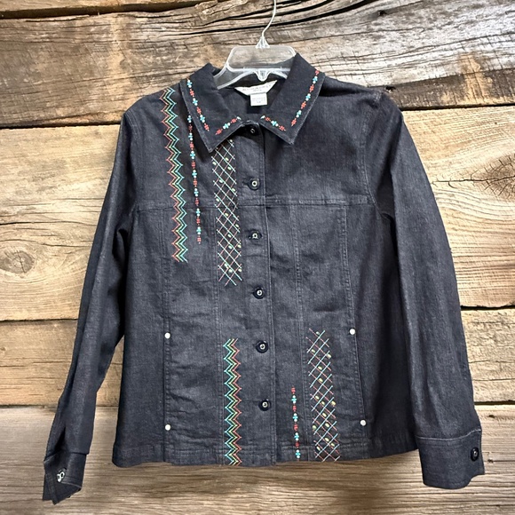 Allison Daley Westrn themed color embroidered  black denim jacket, 10P NWOT - Picture 1 of 6